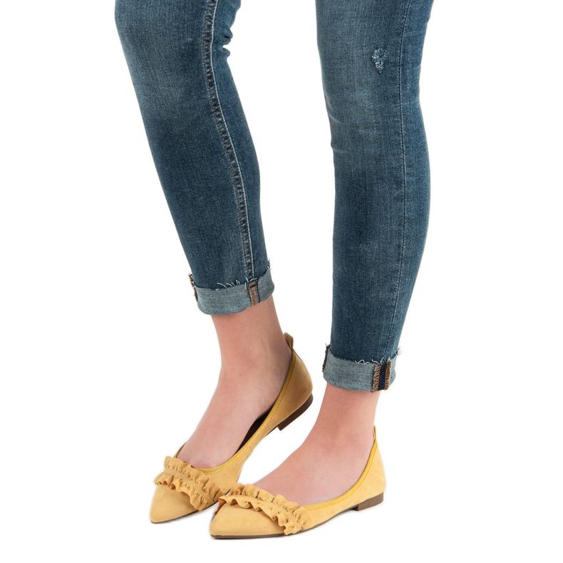 Corina Mokkanahka ballerinat kanssa Frill keltainen 1