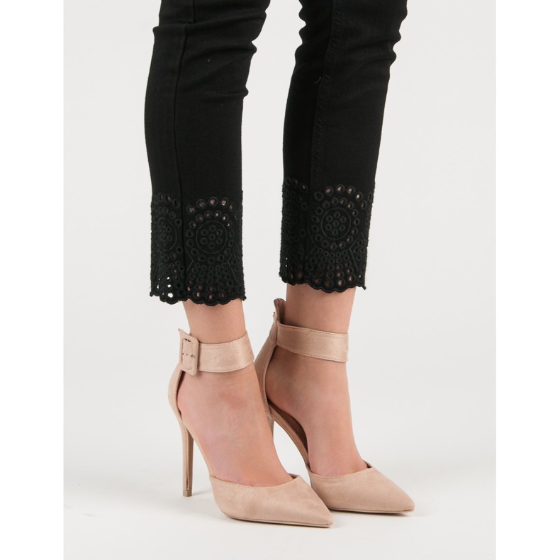 Beige mokkanahkakengät 1