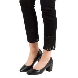 Ideal Shoes Klassiset mustat pumput 1