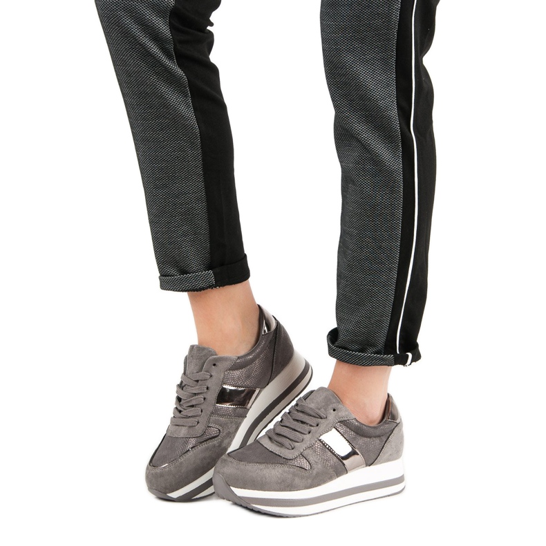 Bestelle Muodikkaat harmaat lenkkarit 1