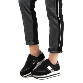 Bestelle Muodikkaat mustat lenkkarit 2