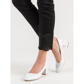 Diamantique Lakatut pumput pylväässä valkoinen 2