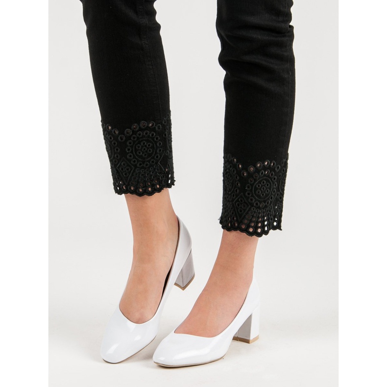 Diamantique Lakatut pumput pylväässä valkoinen 1