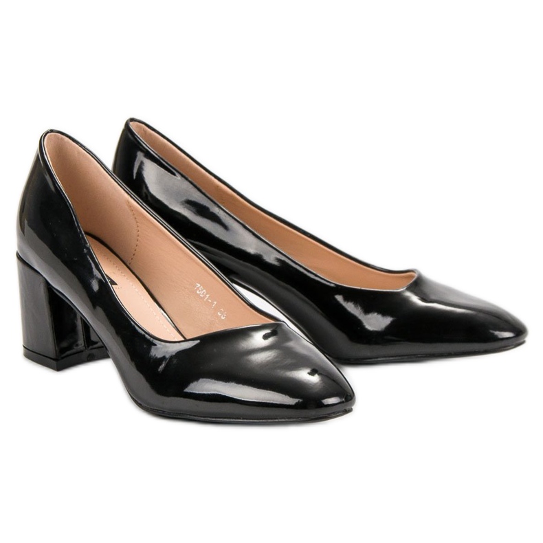 Diamantique Lakatut pumput pylväässä musta 1