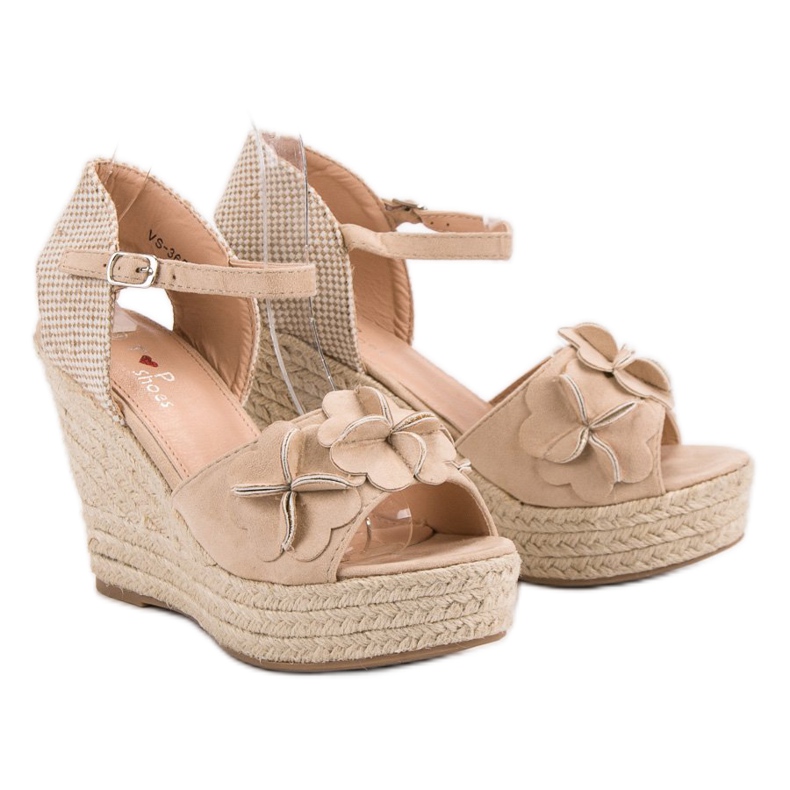 Top Shoes Beige sandaalit kukilla 1