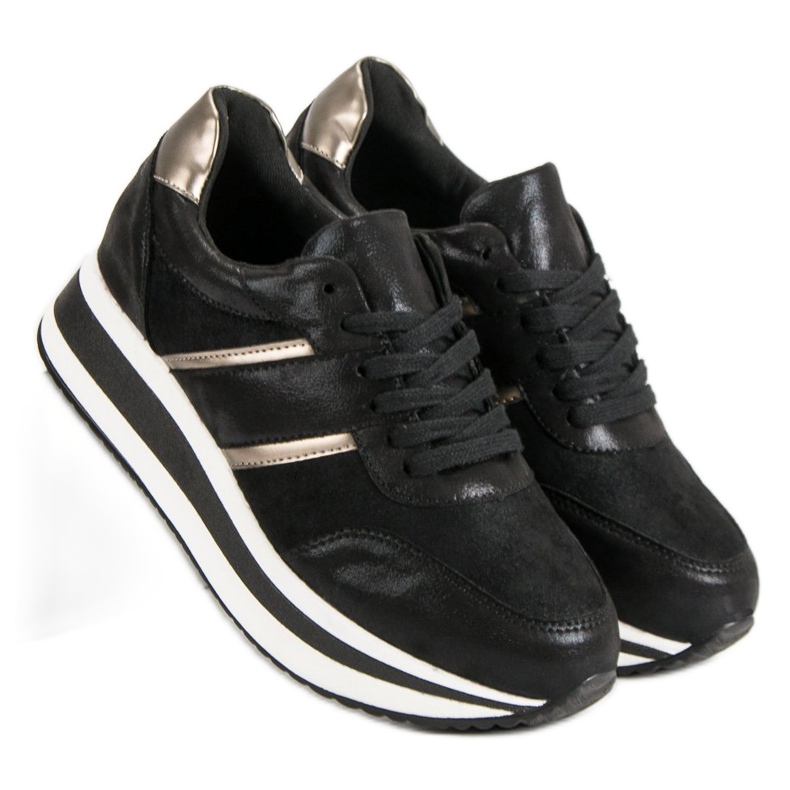 Bestelle Mustat urheilukengät 1