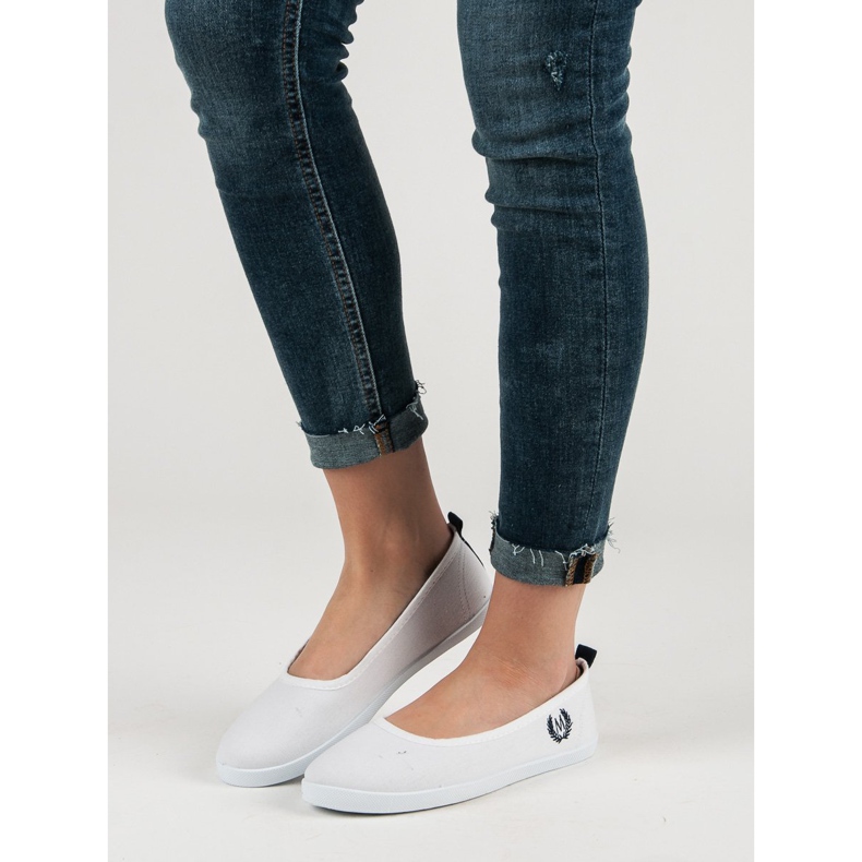 McKey Valkoinen tekstiilibaleriina 2