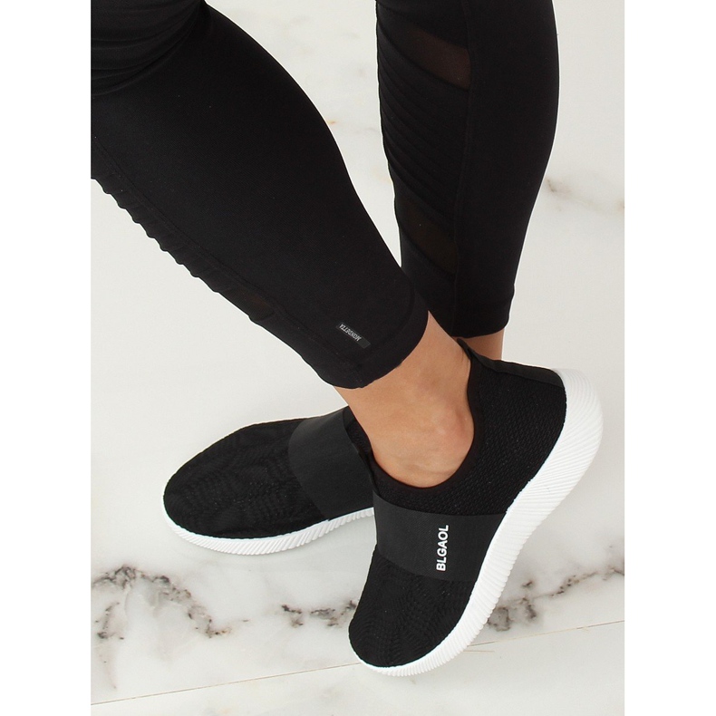 Musta I-15 Musta urheilukengät 1