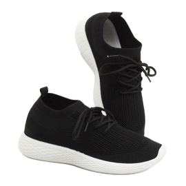 Musta X-9755 Mustat urheilukengät 2