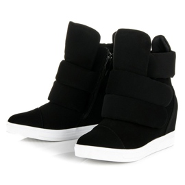 Muodikkaat lenkkarit musta 1