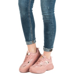 Vaaleanpunaiset lenkkarit alustalla vaaleanpunainen 1