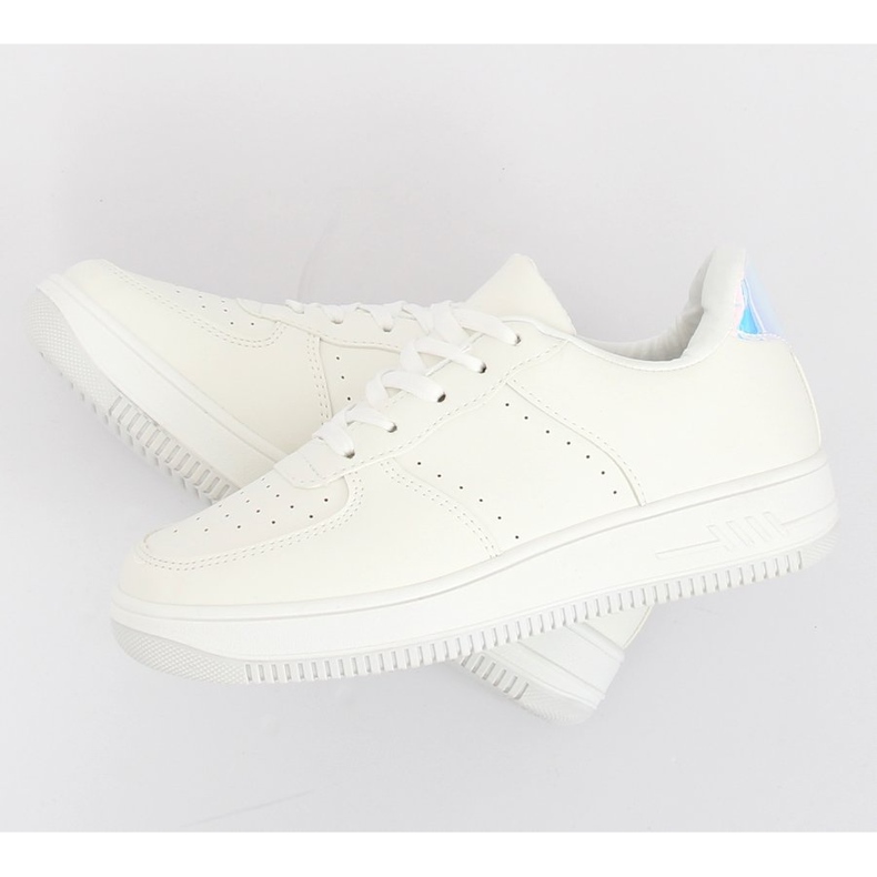 Valkoiset LV75P Valkoiset urheilukengät valkoinen 1