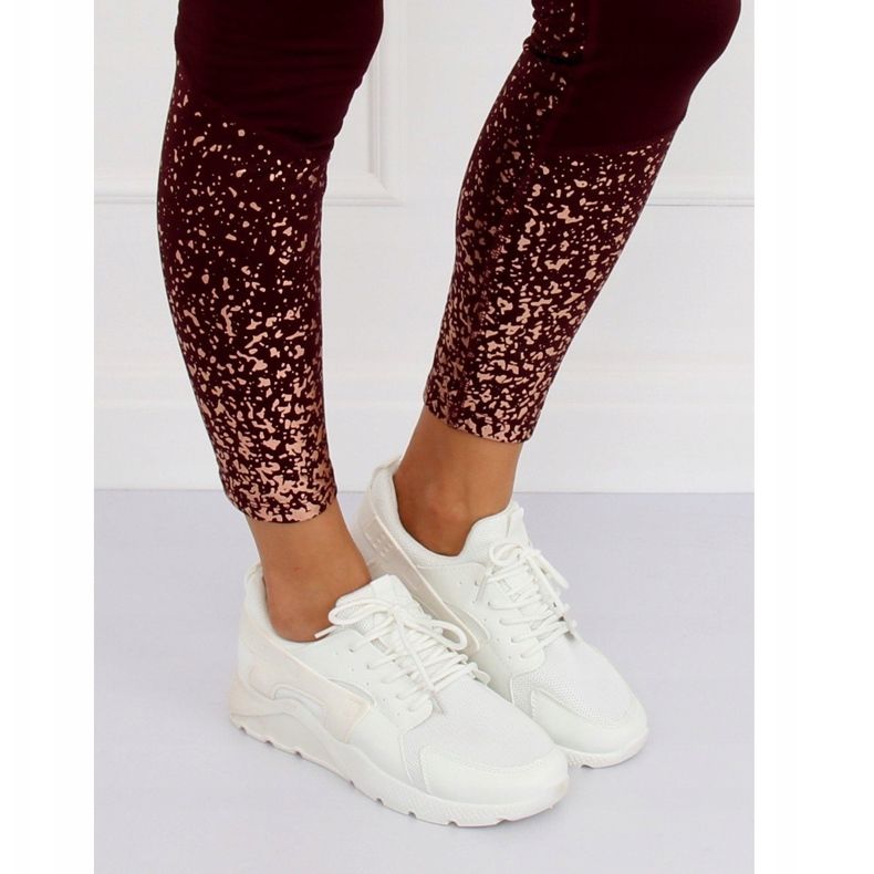 Valkoiset LA18P Valkoiset urheilukengät valkoinen 1