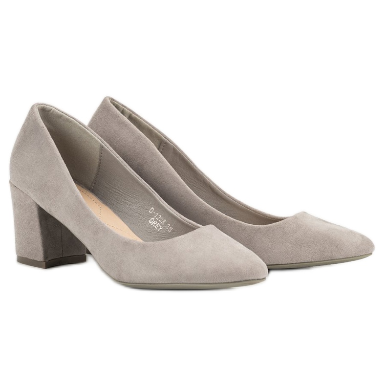 Ideal Shoes Harmaat pumput pylväässä 2