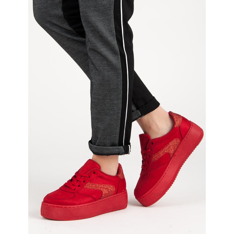 Mokkanahkaiset urheilukengät punainen 2