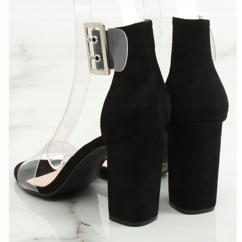 Sandaalit läpinäkyvällä raidalla musta B4-0218H Musta 1