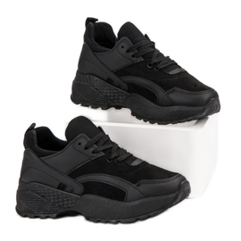 Small Swan Mustat lenkkarit lavalla 2