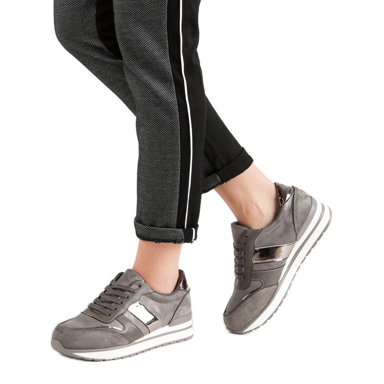 Seastar Harmaat urheilukengät 1