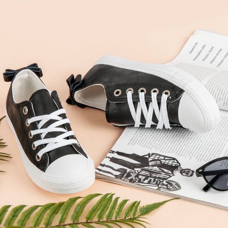 Matalat matalat lenkkarit musta 1