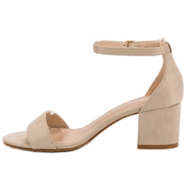 Ch. Creation Klassiset sandaalit baarissa ruskea 1