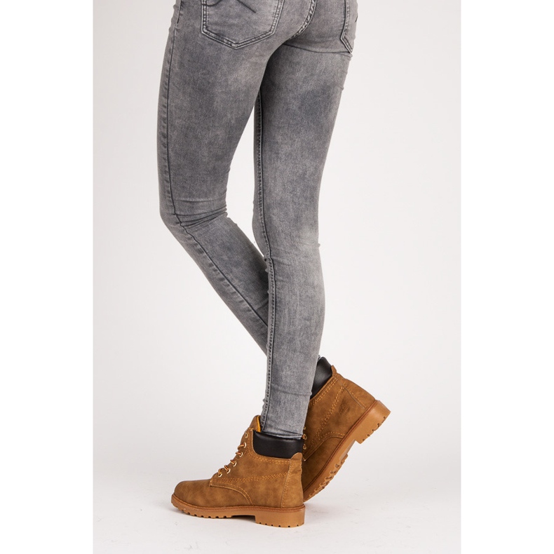 Qinba Muodikkaita työntekijöitä keltainen 1