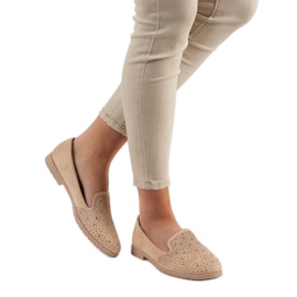 Beige Lords kristalleilla 1