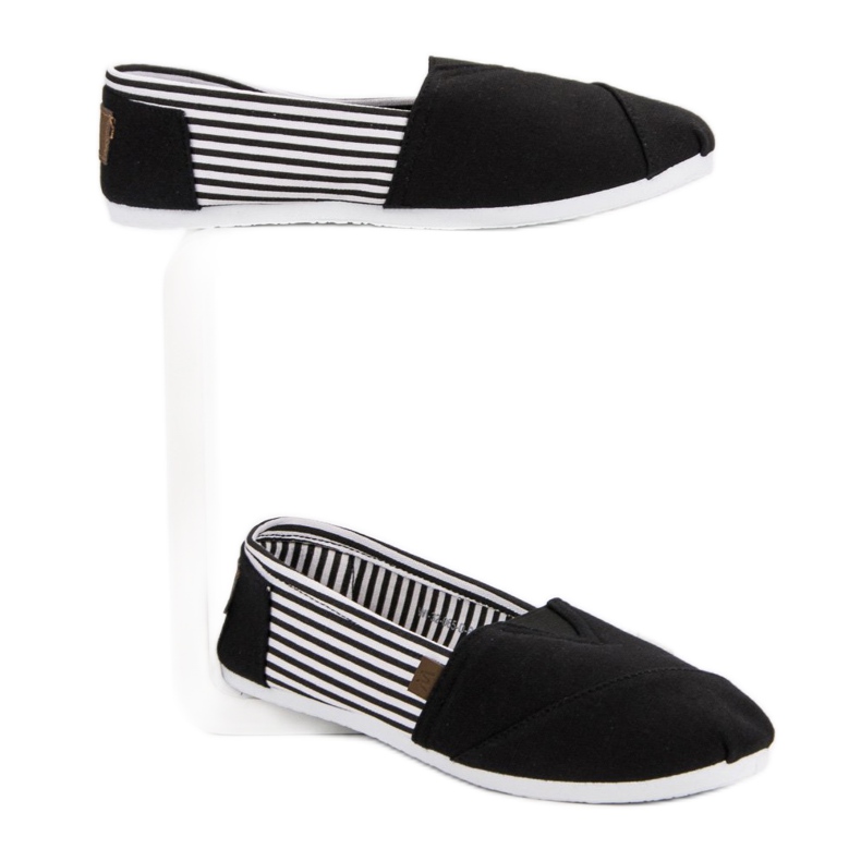 Slip On Light Tennarit valkoinen musta 2