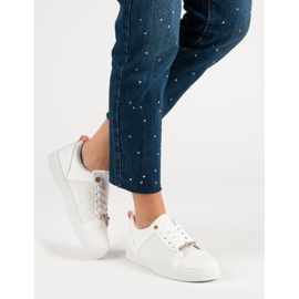 Valkoiset urheilukengät valkoinen 2