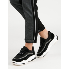 Mustat VICES -urheilukengät 2