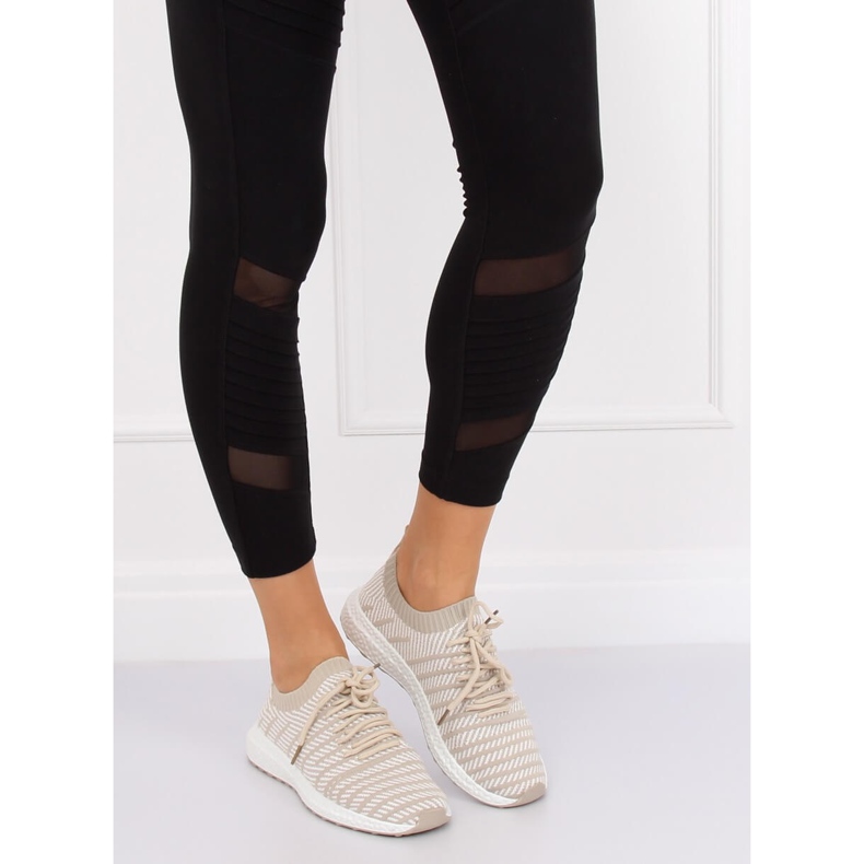 Beige HY2812 Beige urheilukengät 1