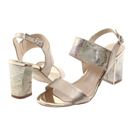 Sandaalit Gamis 3390 kultapostissa / bensiinimatelija kultainen 4