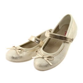 Ballerinat pumppaavat American Club GC18 -jousella ruskea keltainen 3