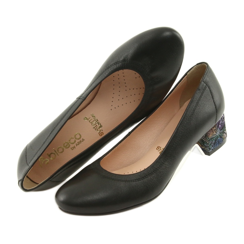 Arka Naisten nahkapumput Black 5627 musta 4