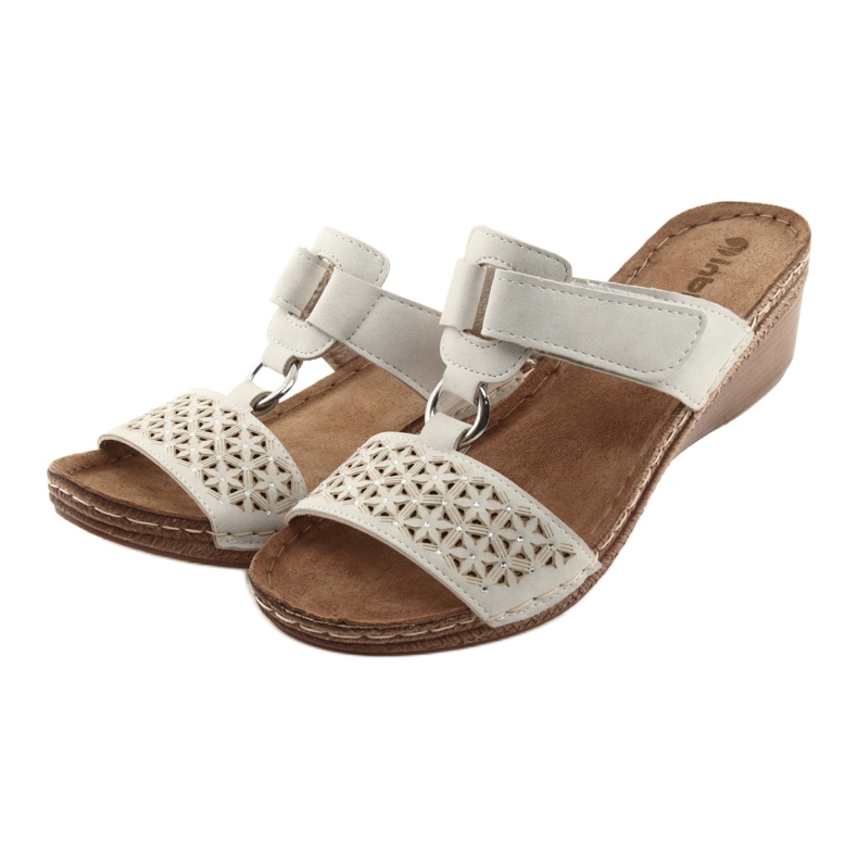 Inblu NA03 beige paljetteja tarranauhatossut 3