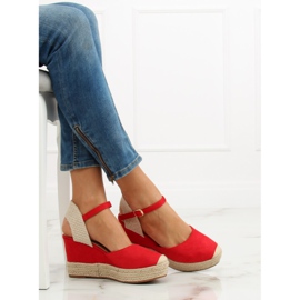 Espadrilles punaisilla kiilailla T331P Red II-GAT punainen 1