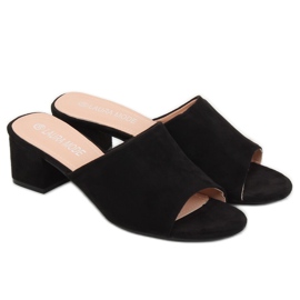 Mustat korkokengät QL-89 Musta 2