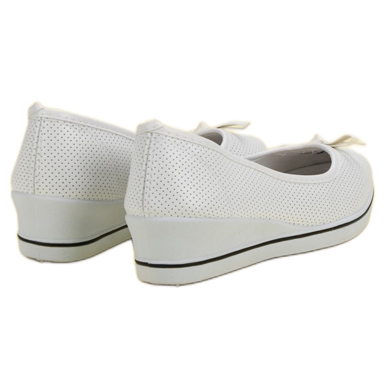 Urheilu ballerina kiilalla valkoinen 2