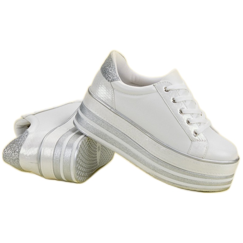 Weide Tennarit alustalla valkoinen 1