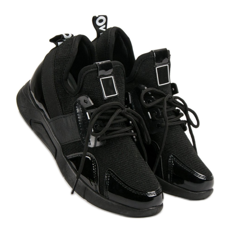 Mustat Slip-On lenkkarit 1