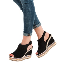 Nio Nio Sisäänrakennetut kiilamaiset sandaalit musta 1