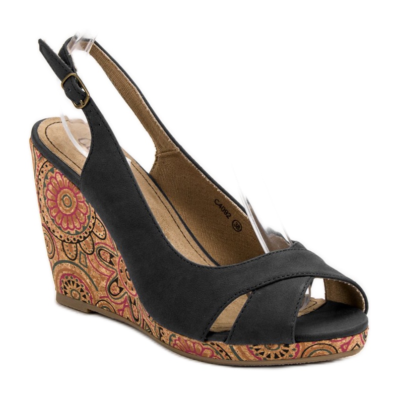 Corina Muodikkaat Ethno -sandaalit musta 1