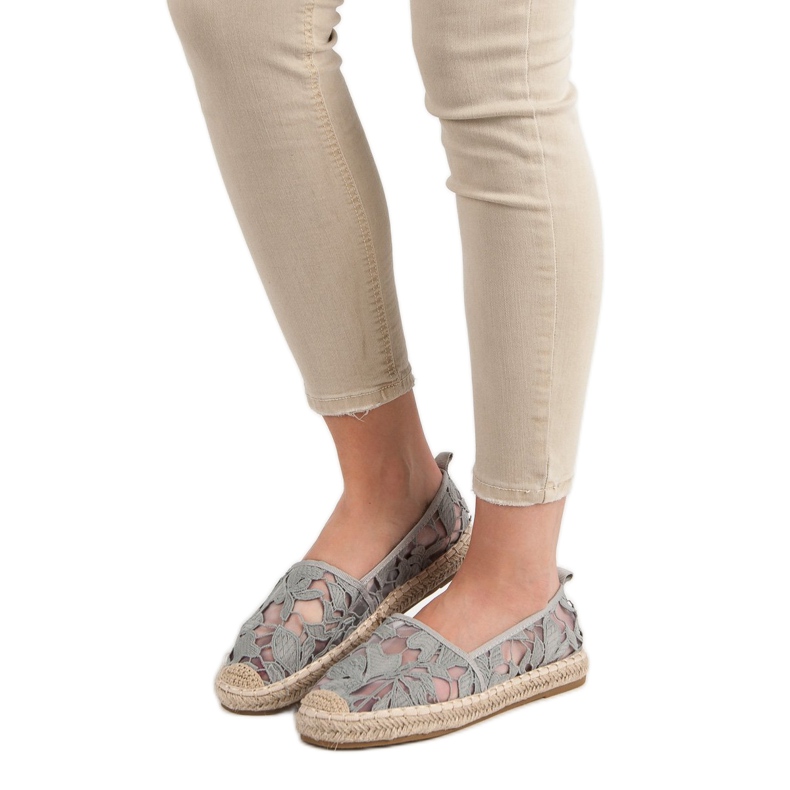 Lucky Shoes Harmaat pitsi -espadrillit 2