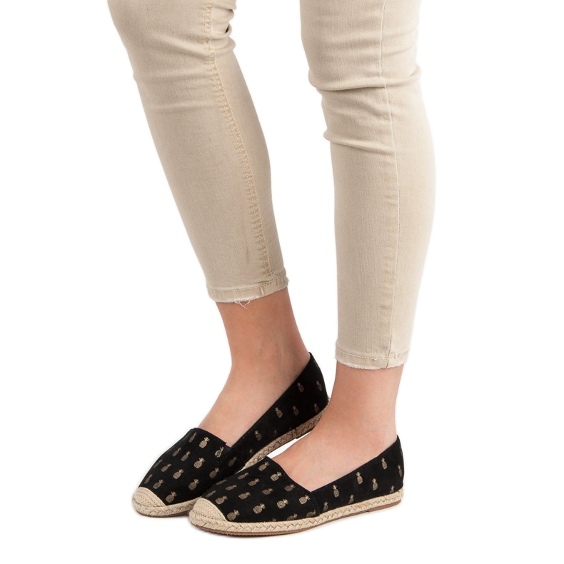 Lucky Shoes Mustat espadrillot ananaksissa 1
