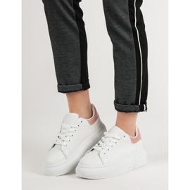 Renda Valkoiset kengät lavalla valkoinen 2