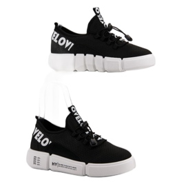 Urheilukengät rakkaudella musta 1