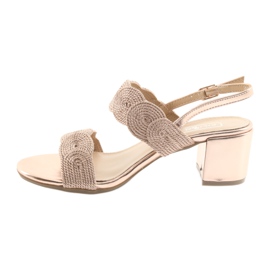 Sandaalit kultaisella narulla soutache Filippo 793 kultainen 2