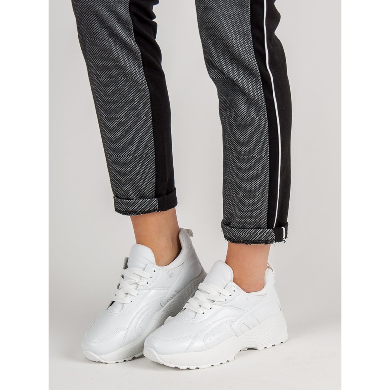 Slip-on lenkkarit valkoinen 1