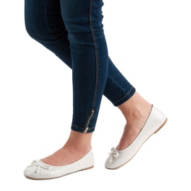 Evento Valkoinen ballerina jousella 2