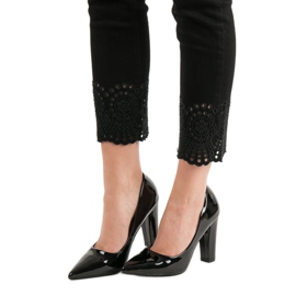 SHELOVET Lakatut pumput musta 1