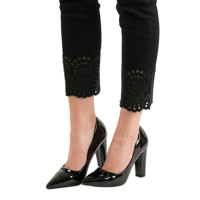 SHELOVET Lakatut pumput musta 1